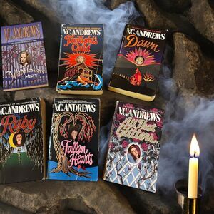 V.C. Andrews Lot Of 6 Paperback Books